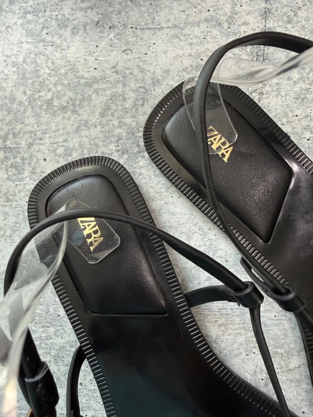 Zara Black Flat Strappy Jelly Sandal 40 - Picture 3 of 5